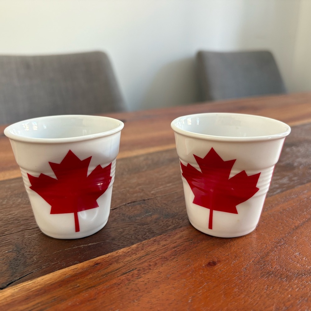 REVOL | Ceramic expresso cups Canada Flag edition by Beatrice Pène